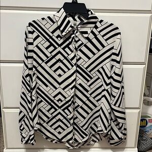 Black and White Geometric Patterned Blouse